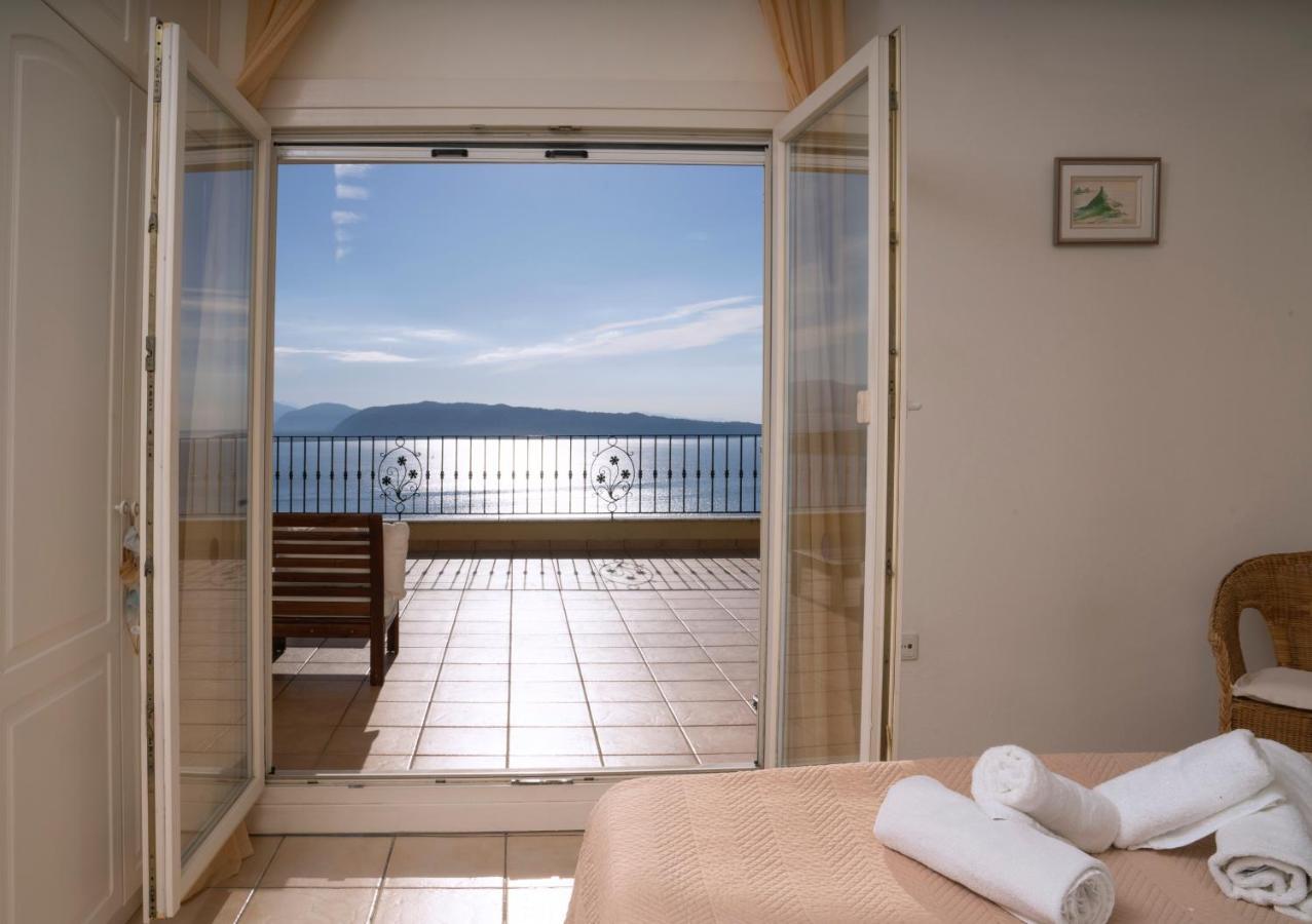 Bellina Villa Agnitsini ภายนอก รูปภาพ