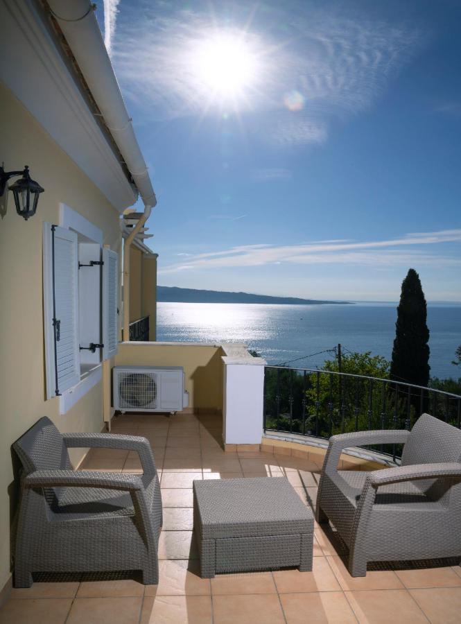 Bellina Villa Agnitsini ภายนอก รูปภาพ
